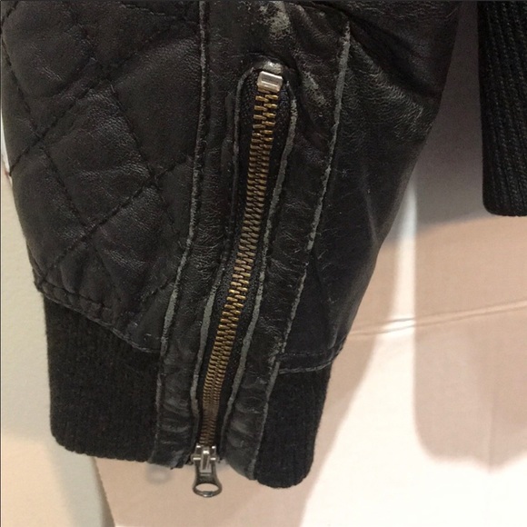 HOST PICK🌸 Barneys Original Leather Biker Jacket - Picture 10 of 16